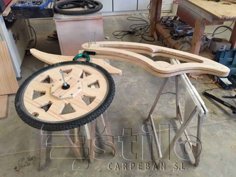 Proceso de realizacin de bicicleta de madera. Carpintera Ebanistera Carpeban Stilo, en Salamanca.